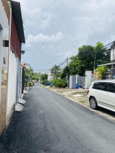 Đất đẹp hẻm xe hơi ngay trung tâm Thủ Đức giá đầu tư cực tốt chỉ 2,x tỷ